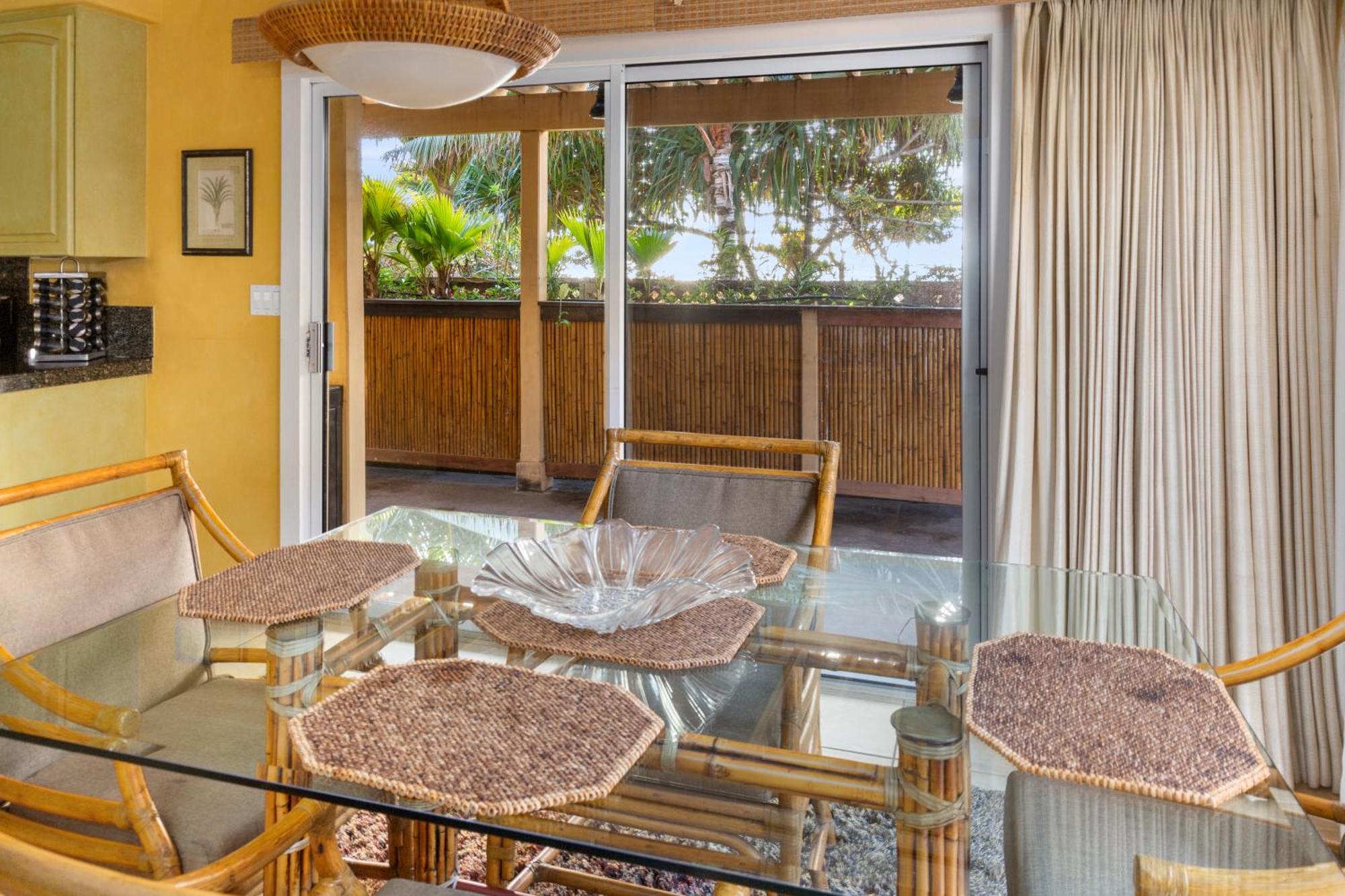 Plumeria Suite, 2-Bedrooms, Sleeps 6, Pool & Bbq, Pre-Renovation Summer Sale Kīhei Exterior foto