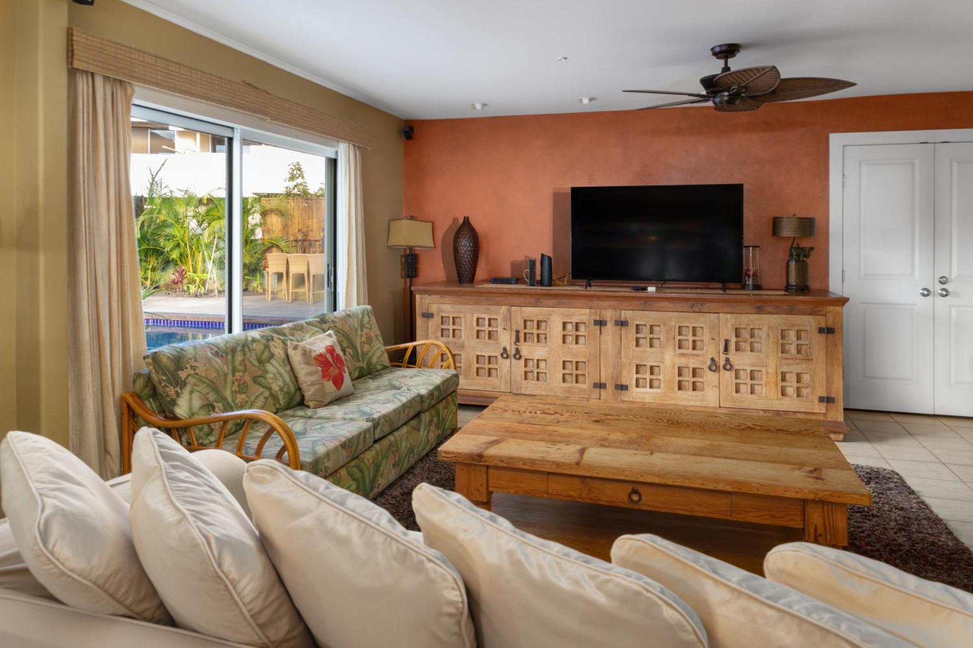Plumeria Suite, 2-Bedrooms, Sleeps 6, Pool & Bbq, Pre-Renovation Summer Sale Kīhei Exterior foto